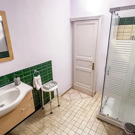 Promenade Bed & Breakfast