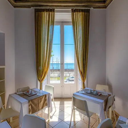 فندق مبيت وإفطار Promenade 4*