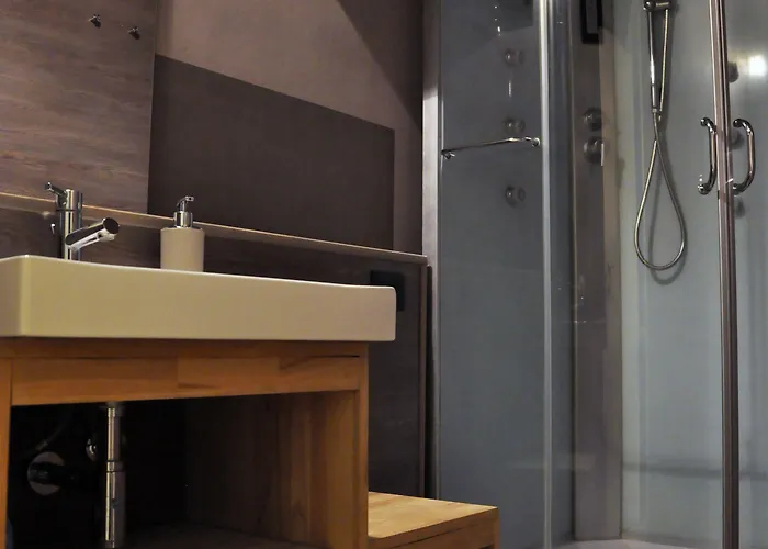 Panzió Promenade 4*